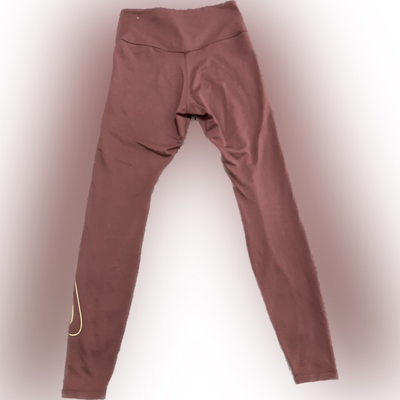 Nike Preloved Terracotta/Rust Leggings - Picture 4 of 6